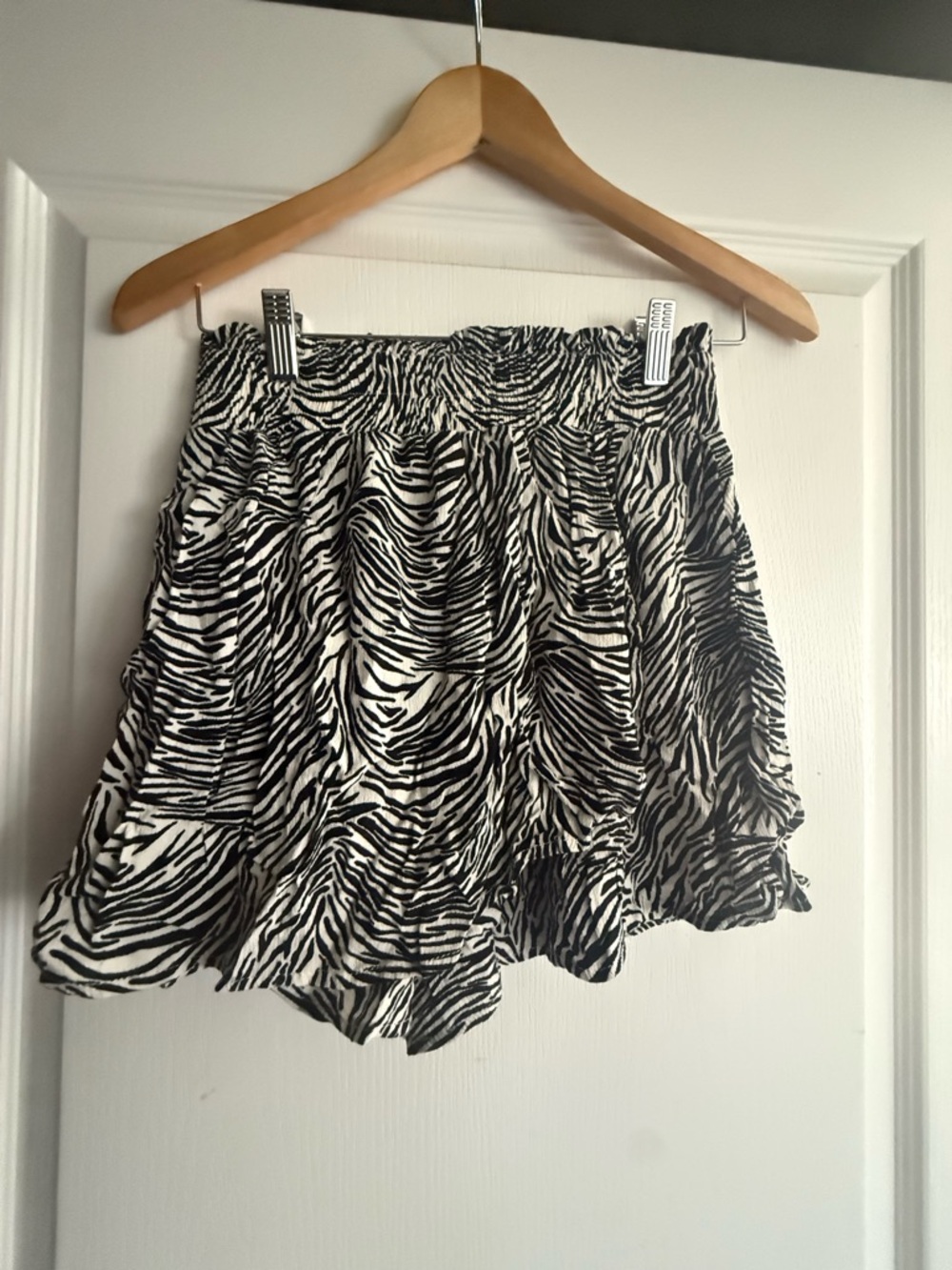 mahina Black & White Zebra-Print Skater Mini Skirt/skort